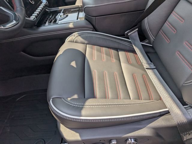 New 2026 GMC Yukon XL AT4 Ultimate image 22