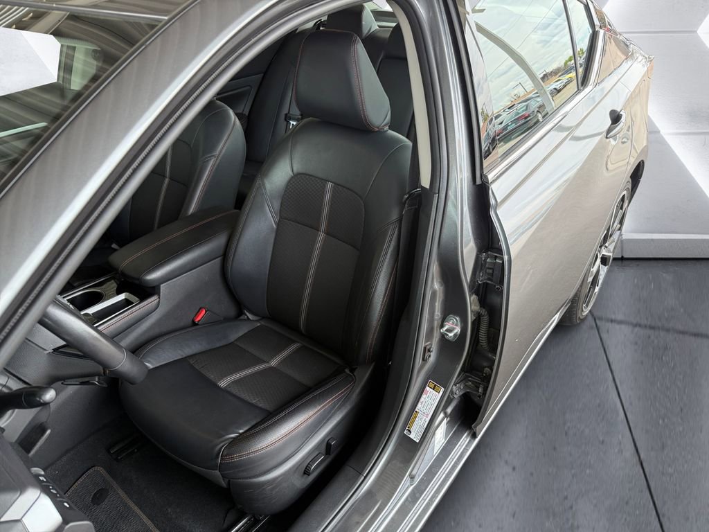 Used 2023 Nissan Altima 2.5 SR image 8