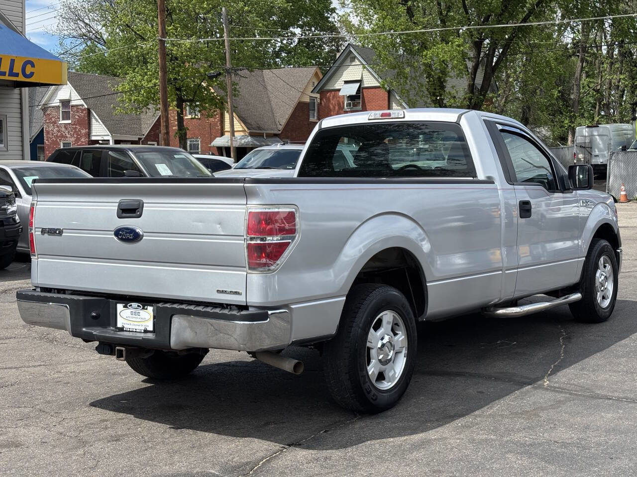 Used 2013 Ford F150 XL w/ Mid Equipment Group RWD image 8