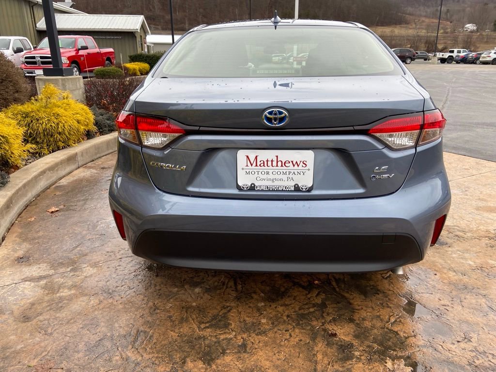 Used 2025 Toyota Corolla LE image 5