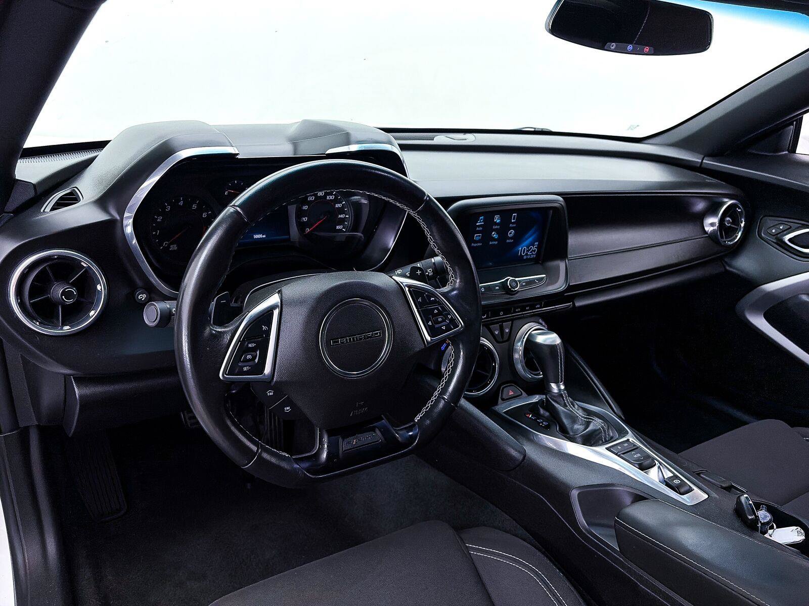 Used 2017 Chevrolet Camaro LT w/ RS Package RWD image 5