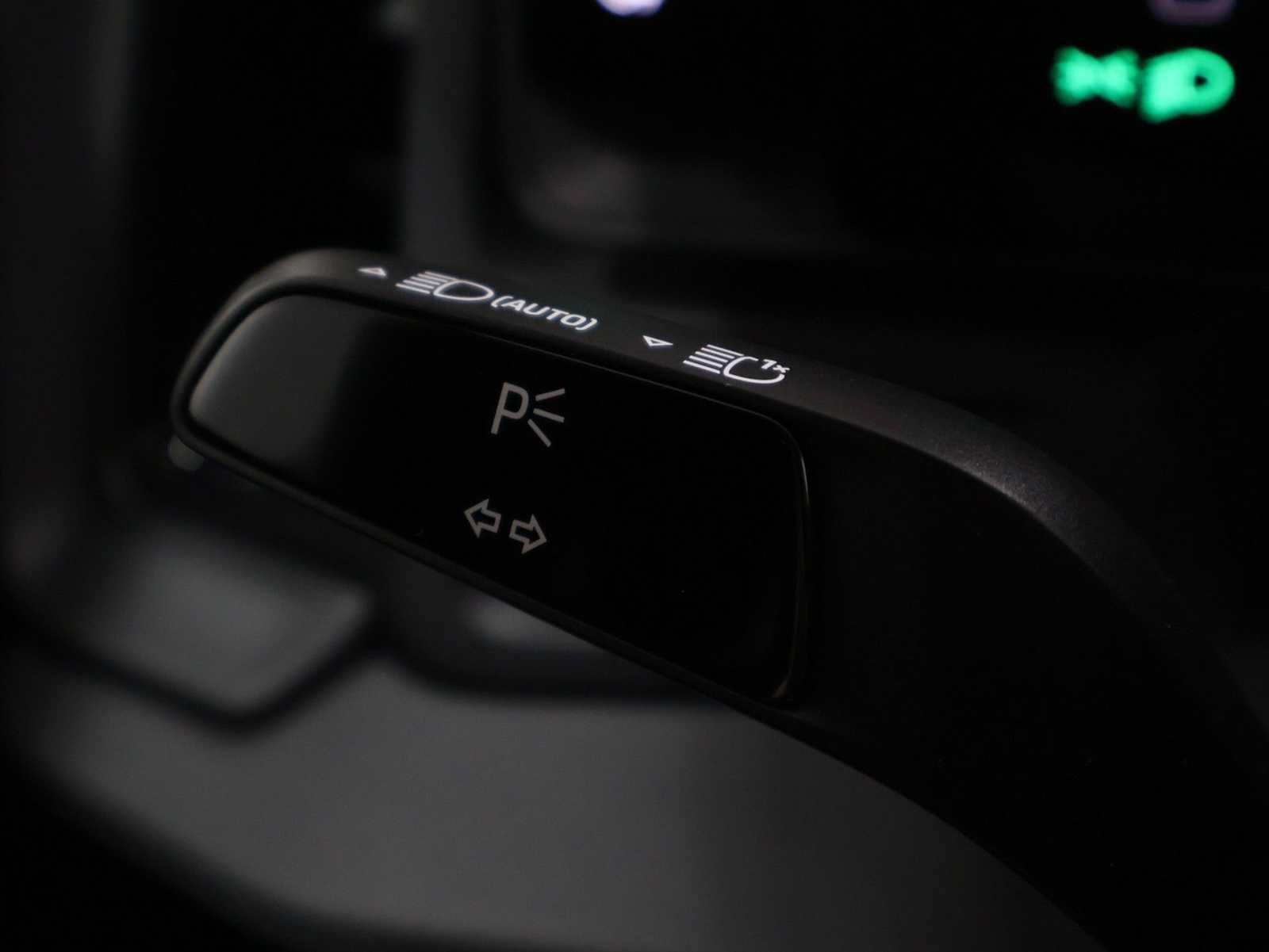 New 2026 Porsche Cayenne Electric AWD/4WD image 31