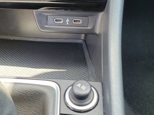 Used 2024 Volkswagen Jetta SE image 29