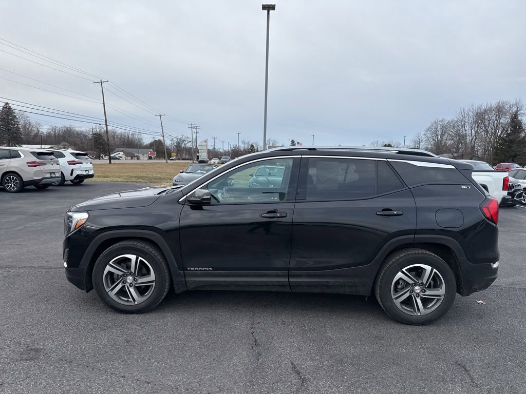 Used 2021 GMC Terrain SLT image 4