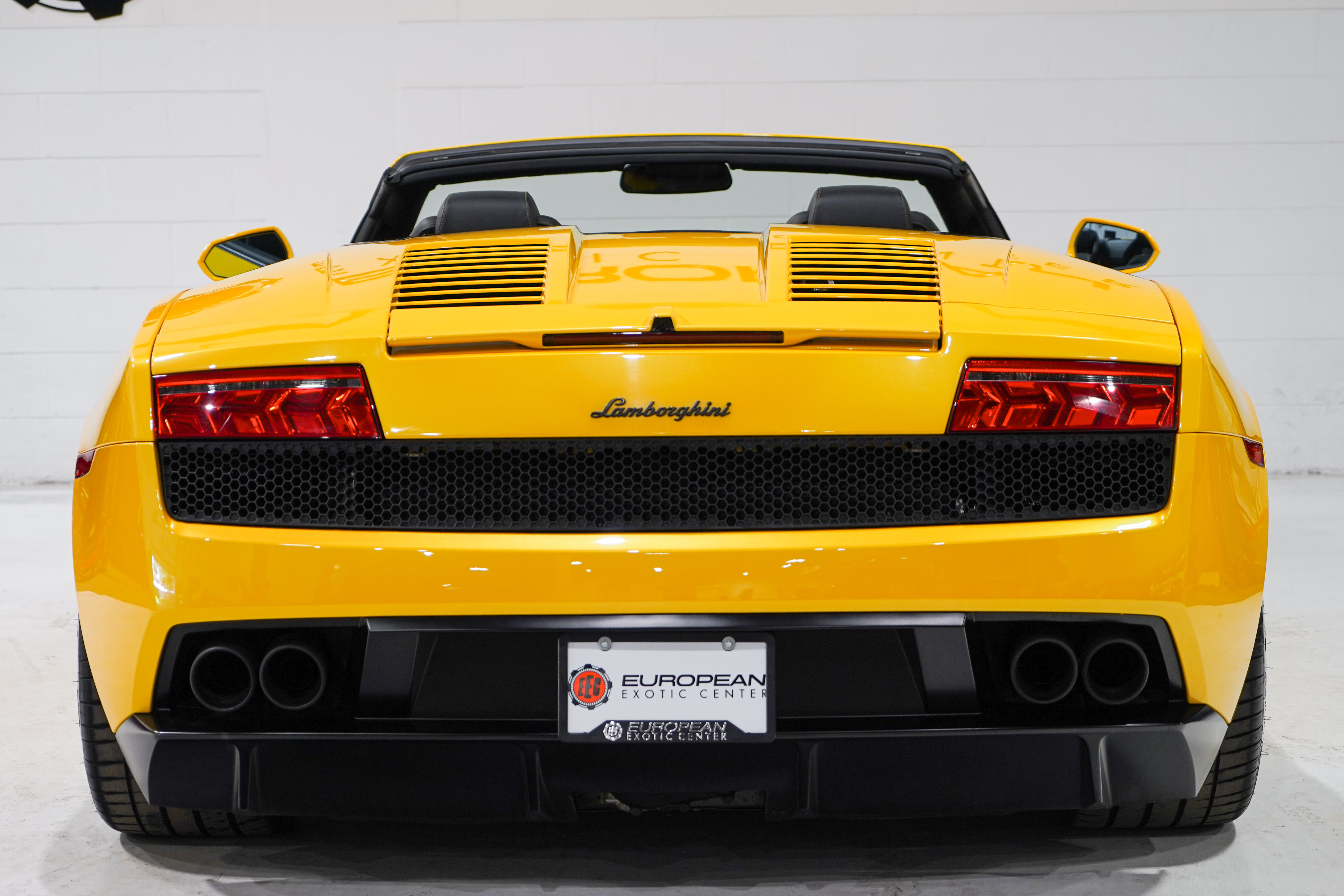 Used 2010 Lamborghini Gallardo LP 560-4 AWD/4WD image 3
