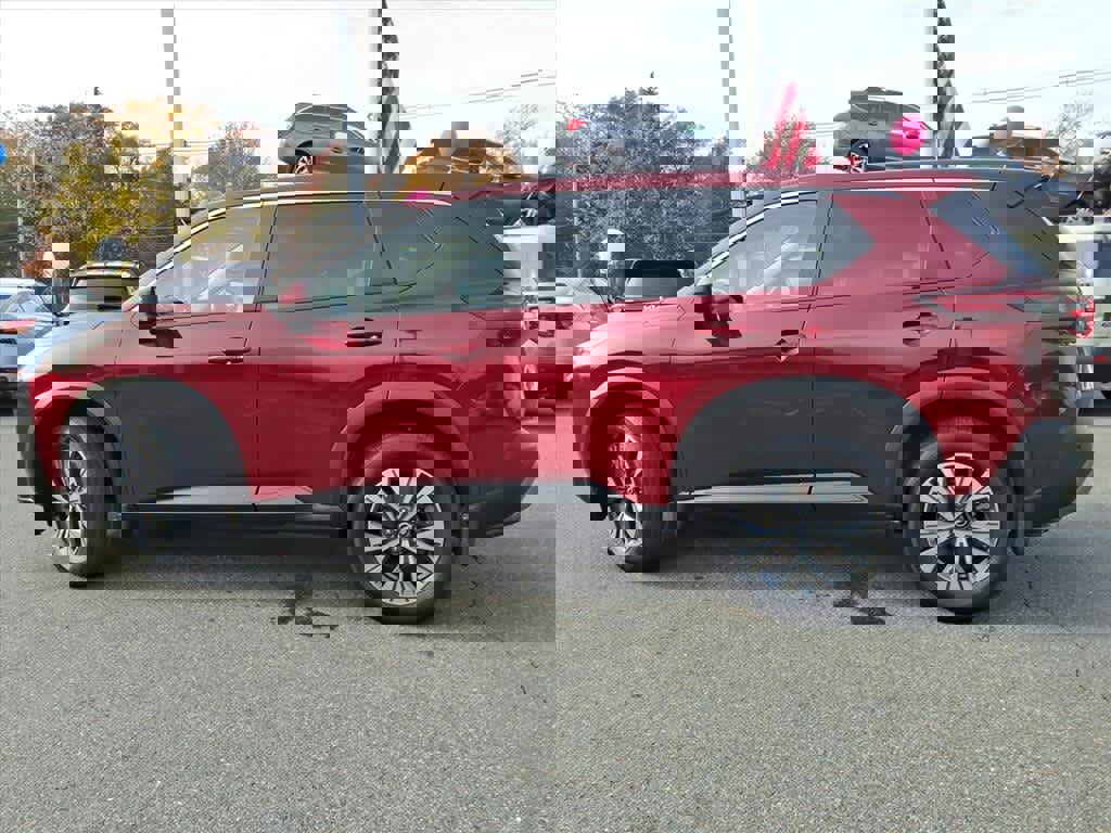 Certified 2023 Nissan Rogue SV image 8