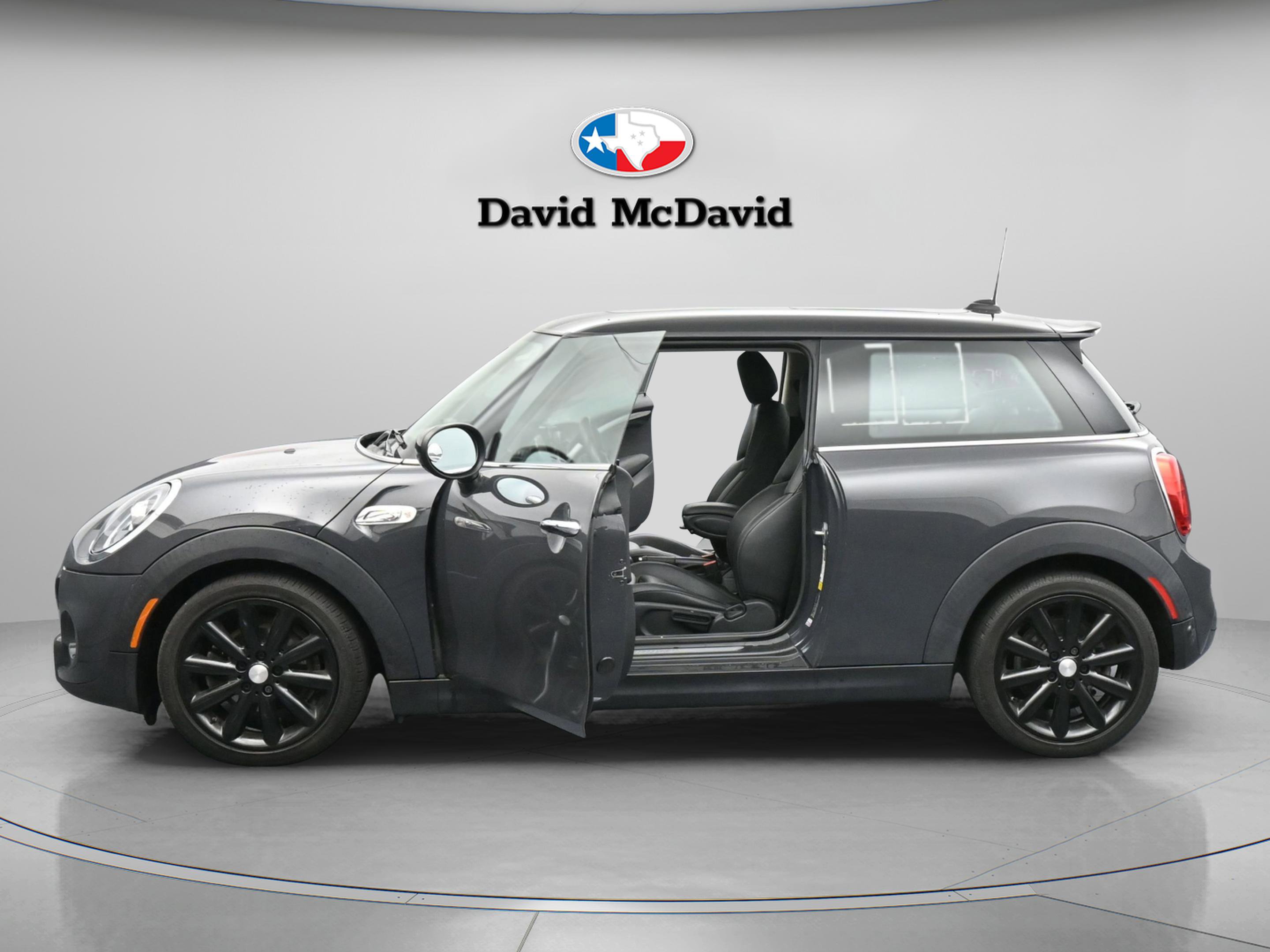 Used 2021 MINI Cooper S w/ 6.5" Touchscreen Package image 5