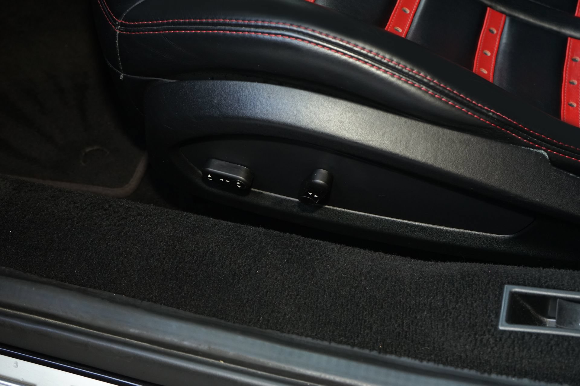 Used 2017 Ferrari 488 GTB RWD image 20