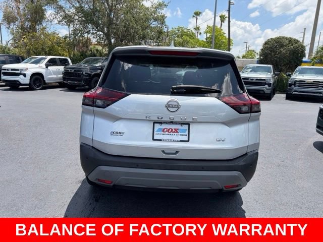Used 2023 Nissan Rogue SV FWD image 5