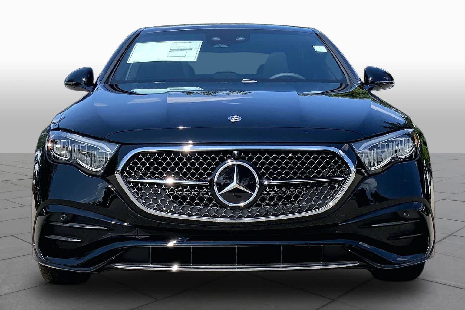 New 2027 Mercedes-Benz E 350 4MATIC Sedan image 3