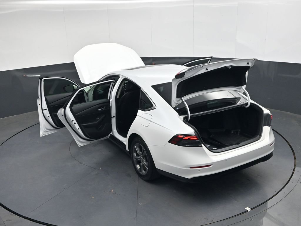 Used 2025 Honda Accord EX-L image 38