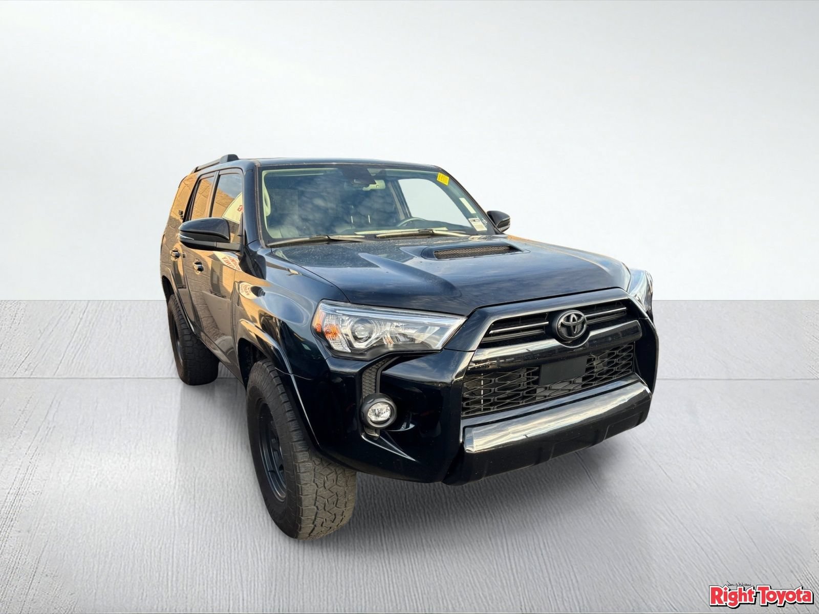 Certified 2024 Toyota 4Runner TRD Off-Road Premium w/ Moonroof Package AWD/4WD image 5