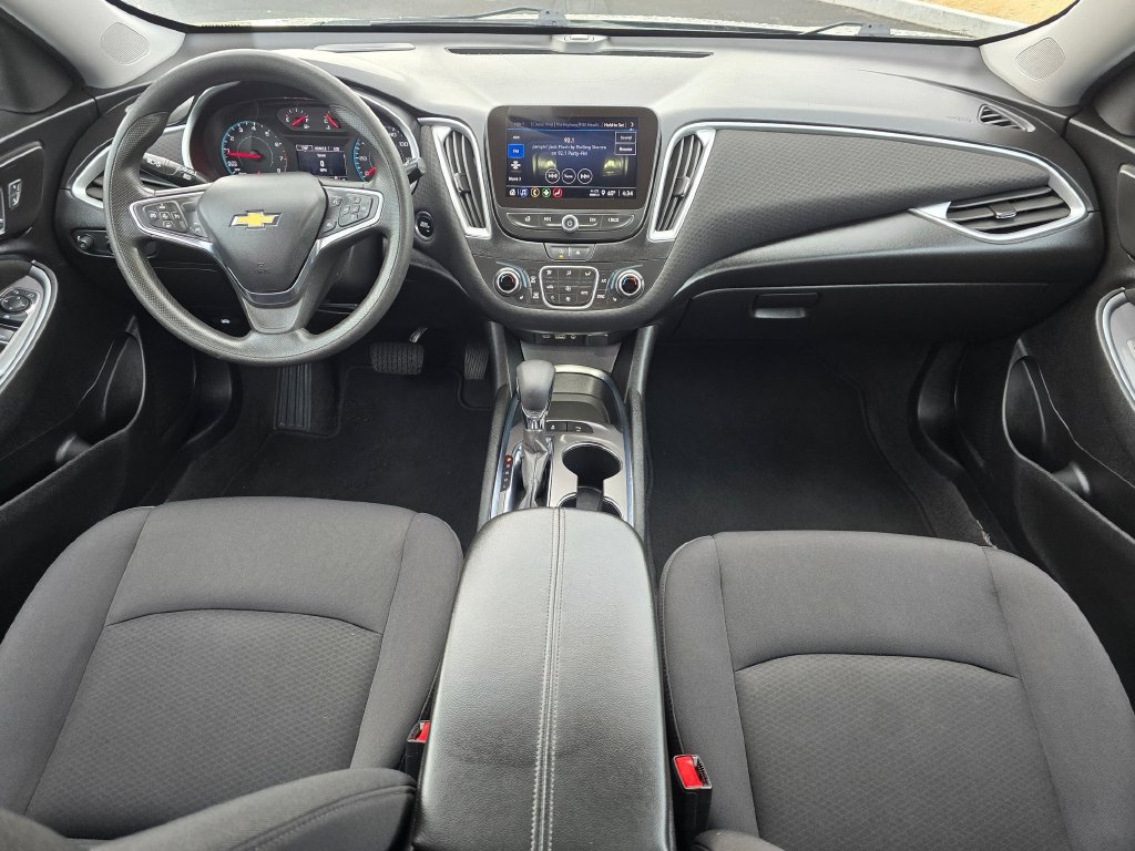 Used 2024 Chevrolet Malibu LT FWD image 10