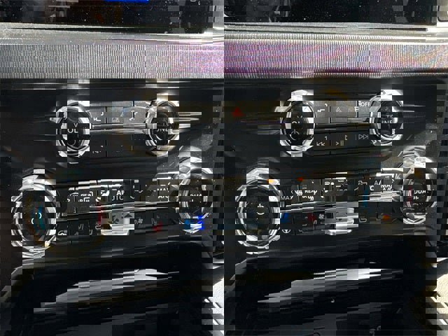 New 2026 Ford F350 Platinum w/ FX4 Off-Road Package image 19