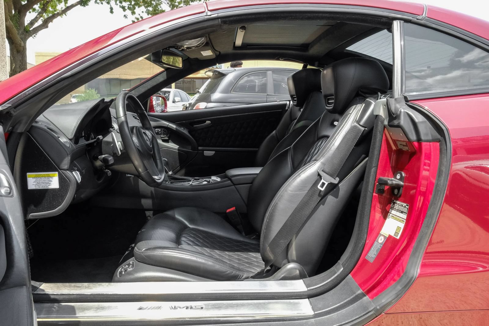 Used 2011 Mercedes-Benz SL 65 AMG image 3