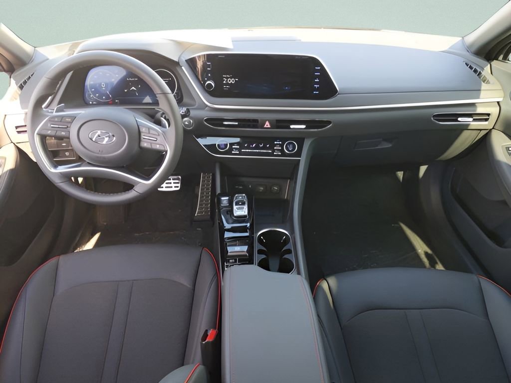 Certified 2023 Hyundai Sonata SEL Plus FWD image 11