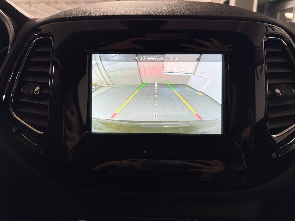 Used 2019 Jeep Compass Altitude image 13
