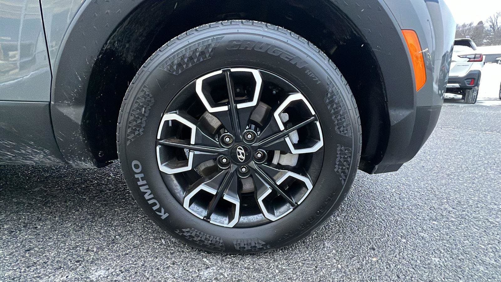 Used 2024 Hyundai Santa Cruz SEL image 11