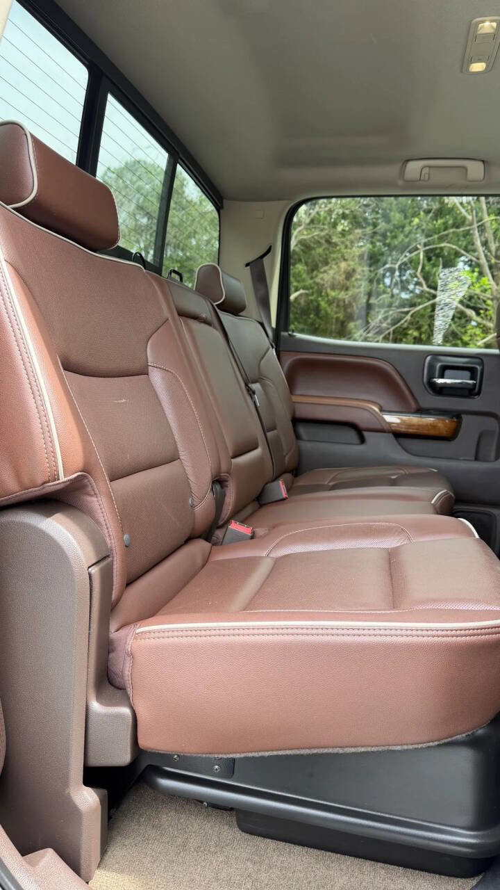 Used 2016 Chevrolet Silverado 2500 High Country w/ Duramax Plus Package AWD/4WD image 14