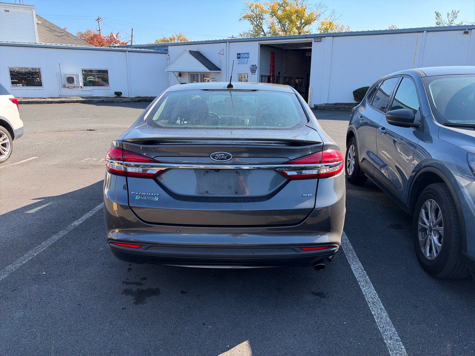 Used 2018 Ford Fusion Energi SE FWD image 4