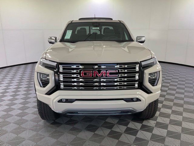 New 2026 GMC Canyon Denali AWD/4WD image 2