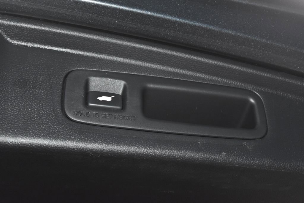 Used 2024 Honda CR-V EX-L image 37