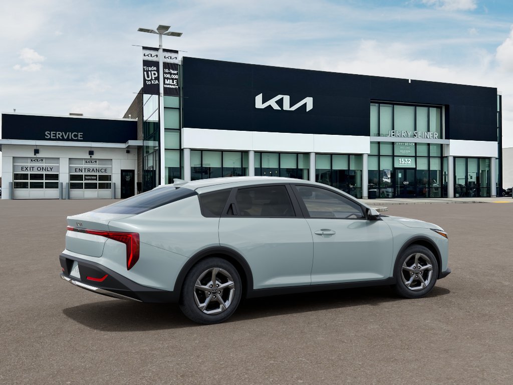 New 2026 Kia K4 FWD image 7