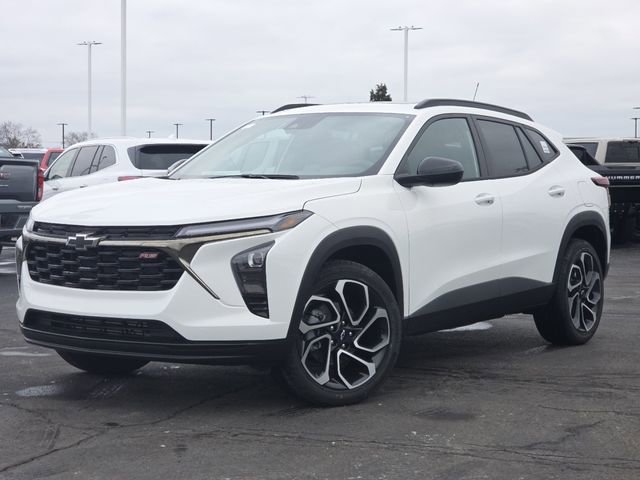 New 2026 Chevrolet Trax RS w/ Sunroof Package image 2