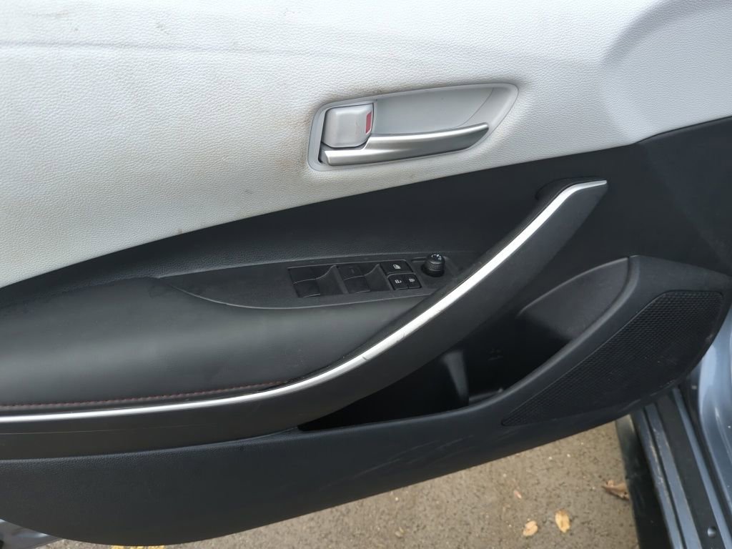 Used 2024 Toyota Corolla SE image 8