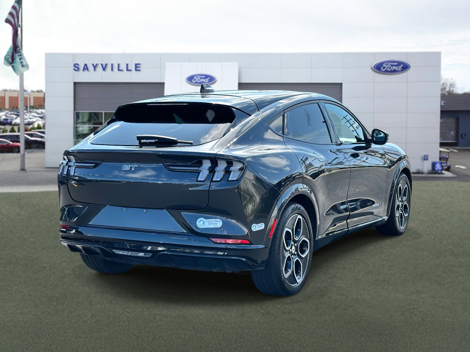 Used 2021 Ford Mustang Mach-E GT image 5