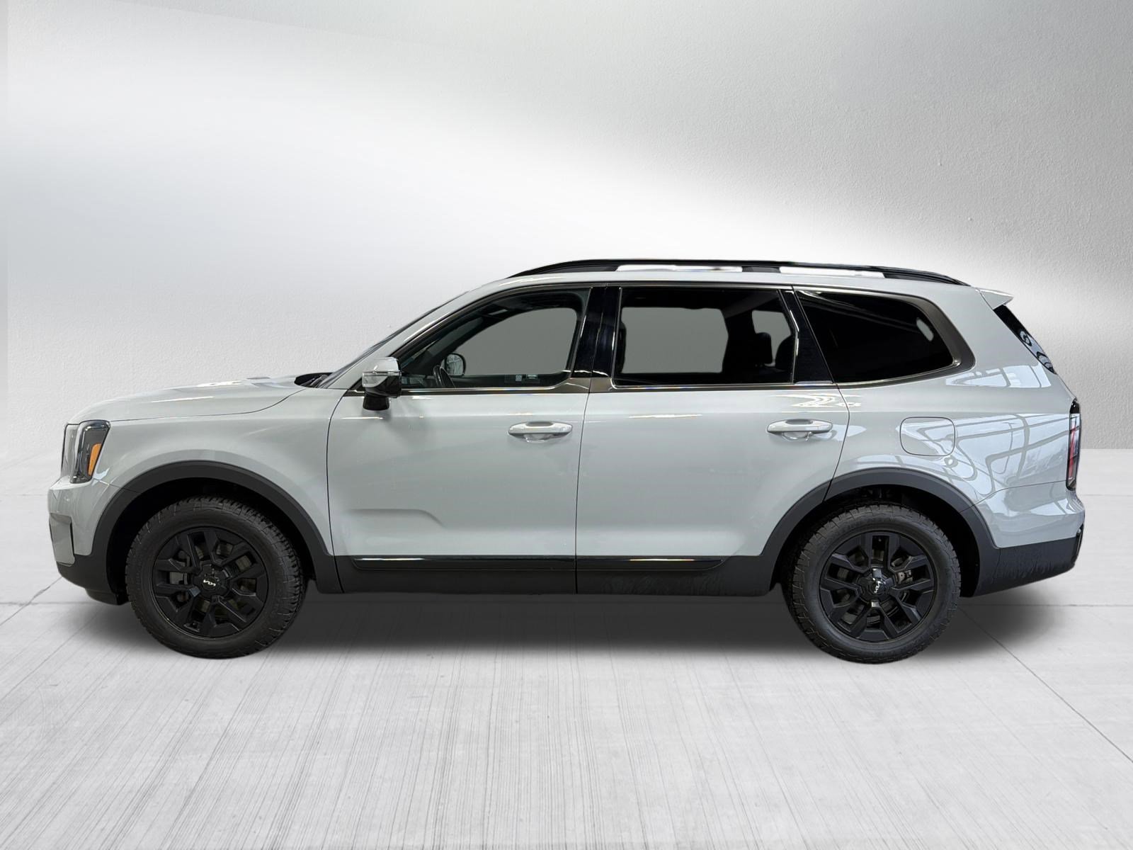 Used 2024 Kia Telluride SX X-Pro image 4