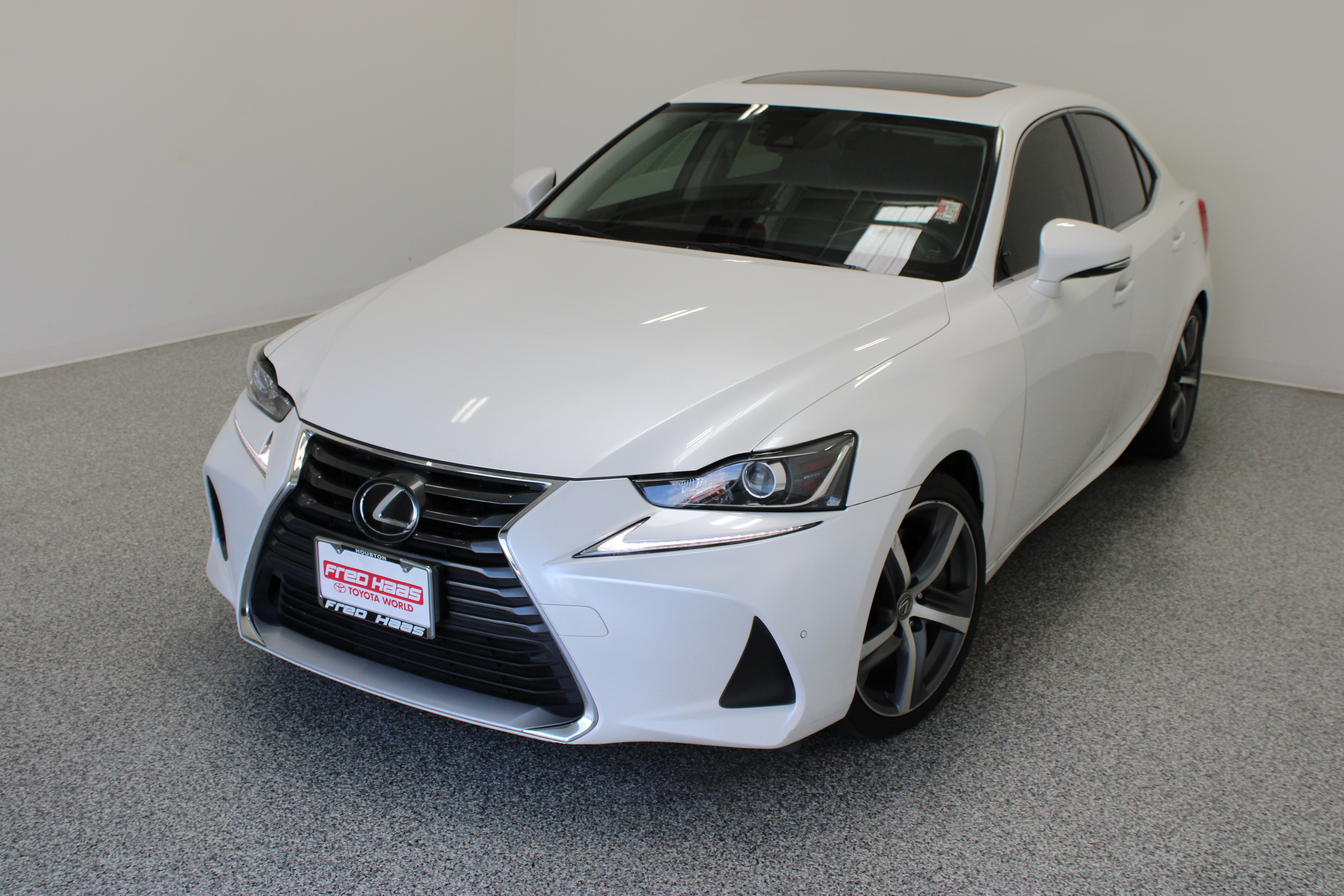 Used 2019 Lexus IS 300 w/ Premium Package RWD image 2