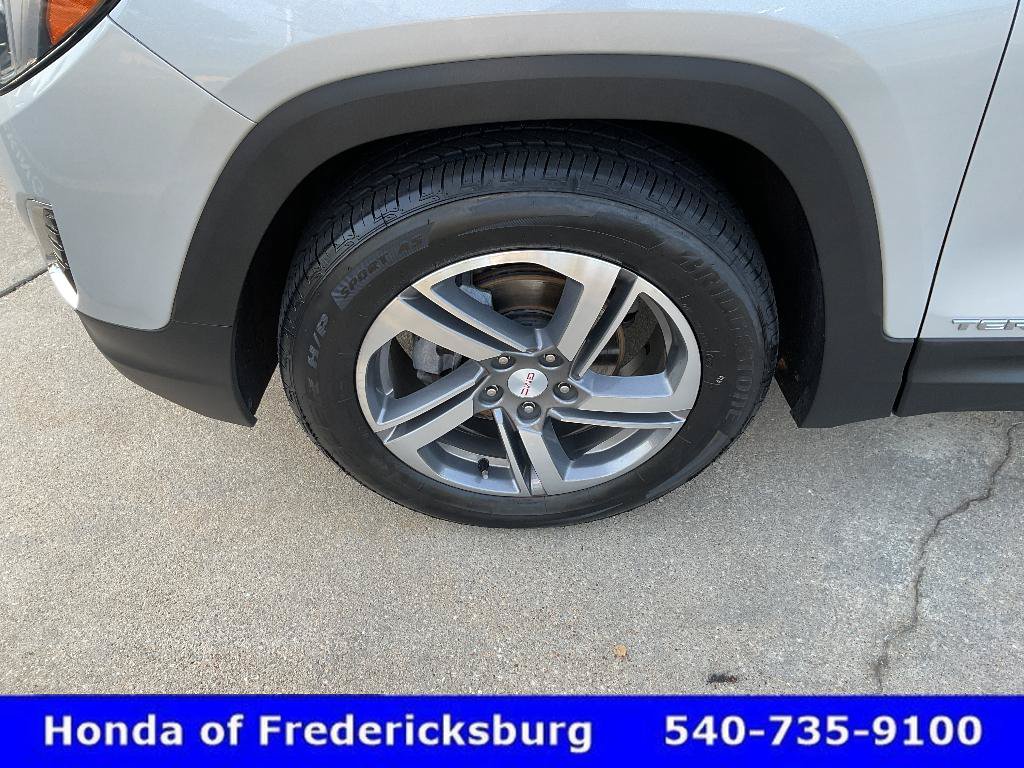 Used 2020 GMC Terrain SLT w/ Preferred Package AWD/4WD image 9