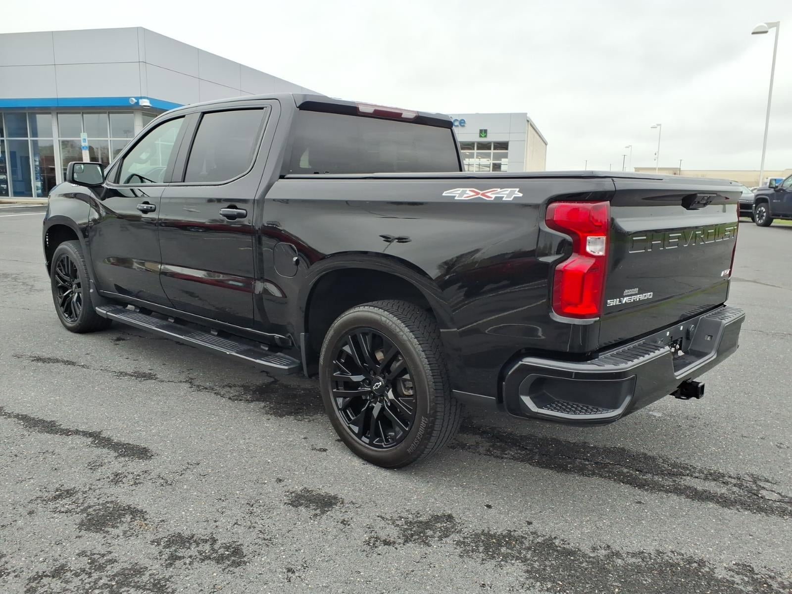 Certified 2022 Chevrolet Silverado 1500 RST w/ Protection Package AWD/4WD image 6