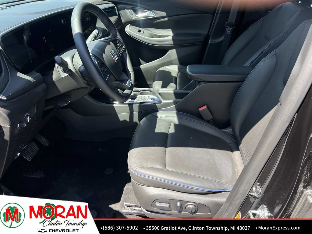 Certified 2026 Buick Encore GX Sport Touring w/ Comfort Package FWD image 18