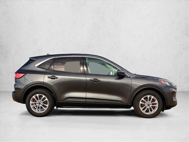 Used 2020 Ford Escape SE FWD image 4