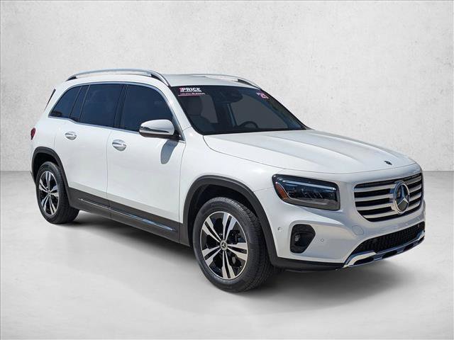 Used 2025 Mercedes-Benz GLB 250 GLB 250 image 3