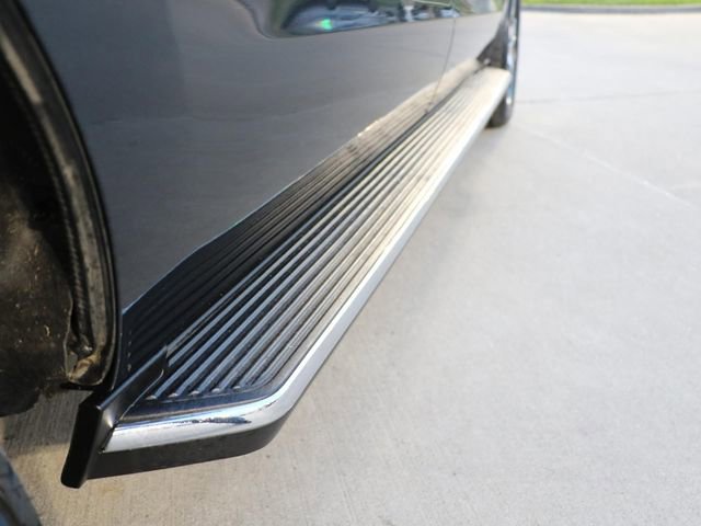 Used 2023 Ford Expedition Max XLT image 8