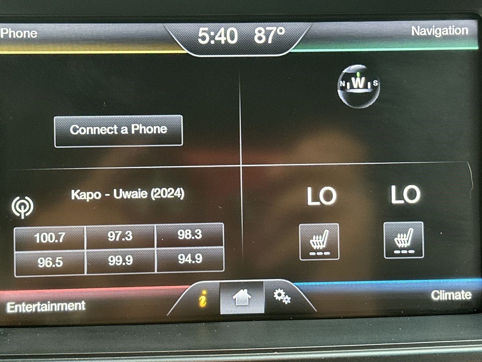 Used 2016 Ford Explorer XLT w/ Equipment Group 202A image 20