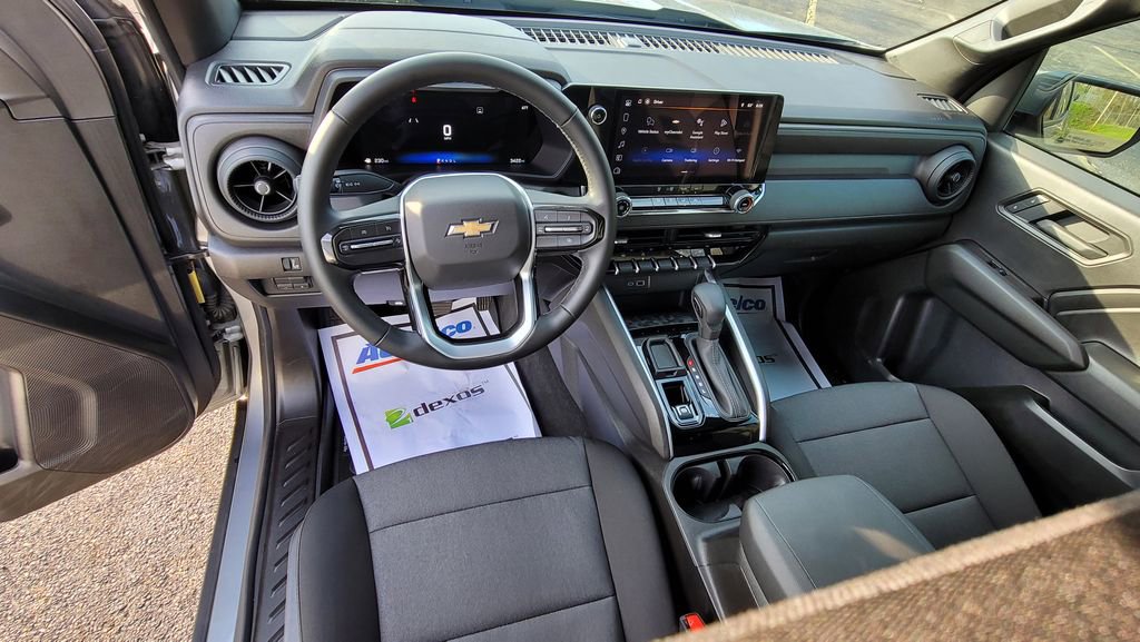 Used 2026 Chevrolet Colorado W/T w/ Advanced Trailering Package image 23