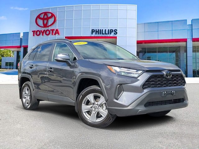 Used 2022 Toyota RAV4 XLE w/ Convenience Package video 1