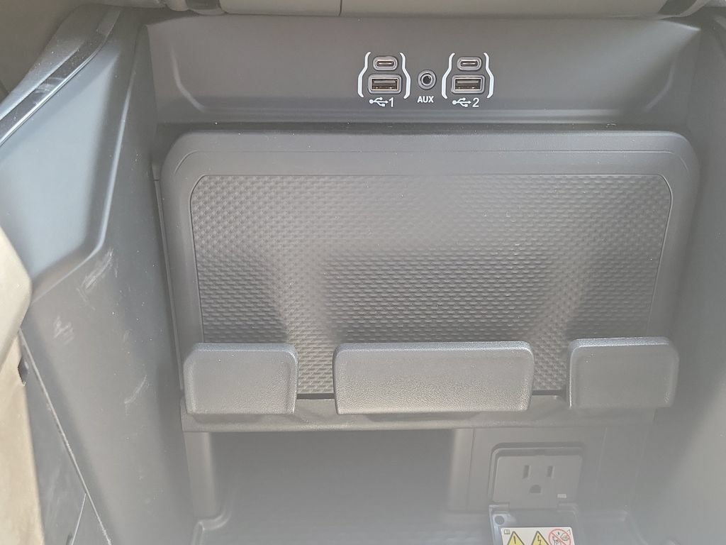 New 2026 RAM 1500 Laramie w/ Night Edition AWD/4WD image 22