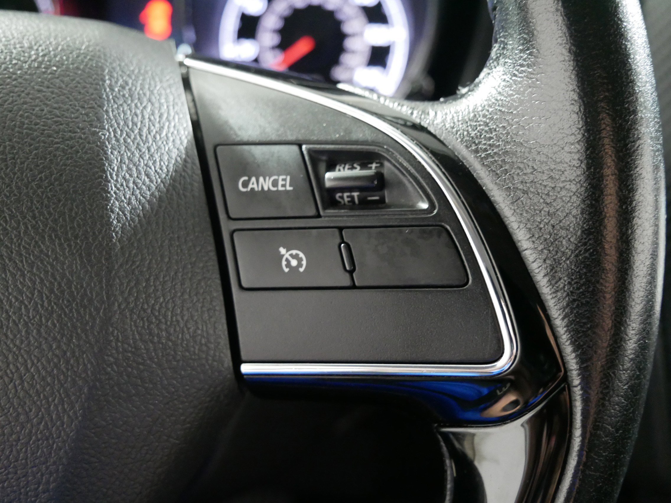 Used 2017 Mitsubishi Outlander Sport SE image 28