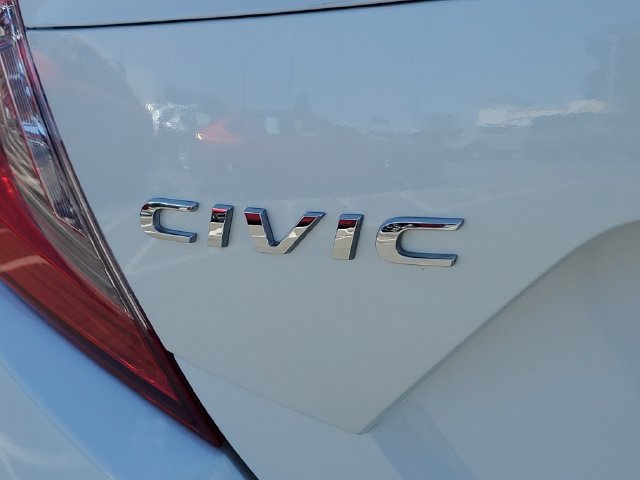 Used 2016 Honda Civic Touring image 7