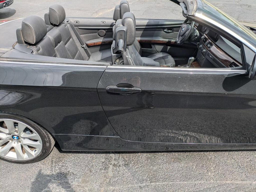 Used 2013 BMW 328i Convertible image 16