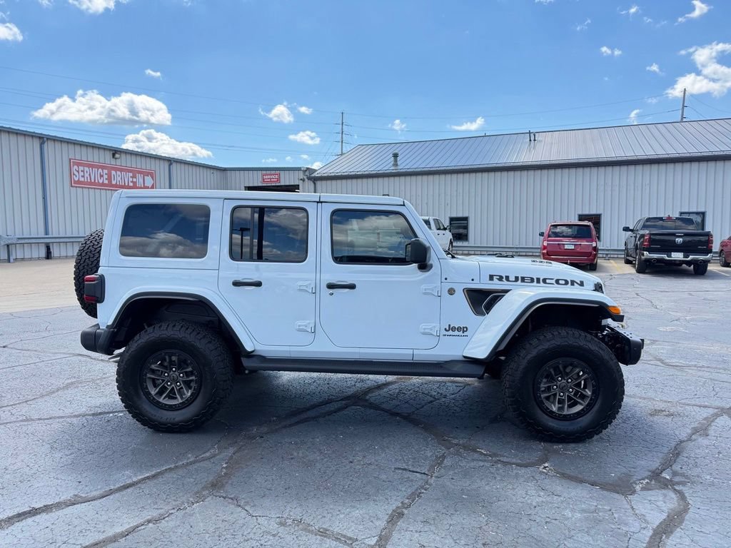 Used 2025 Jeep Wrangler Unlimited Rubicon 392 AWD/4WD image 8