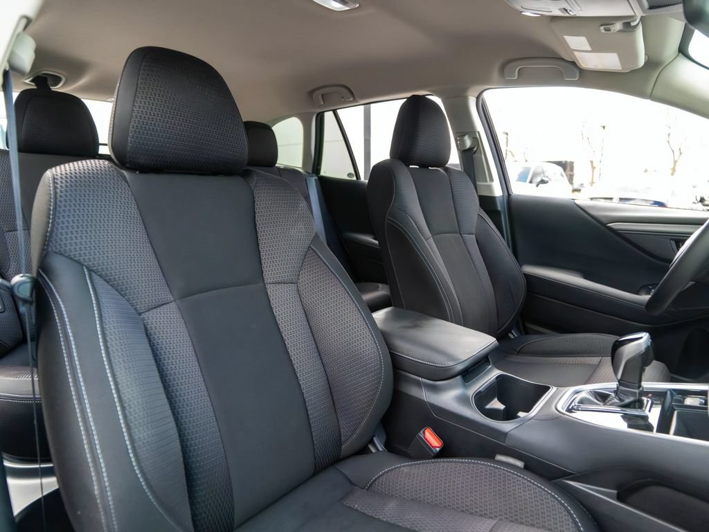Used 2024 Subaru Outback Premium AWD/4WD image 14