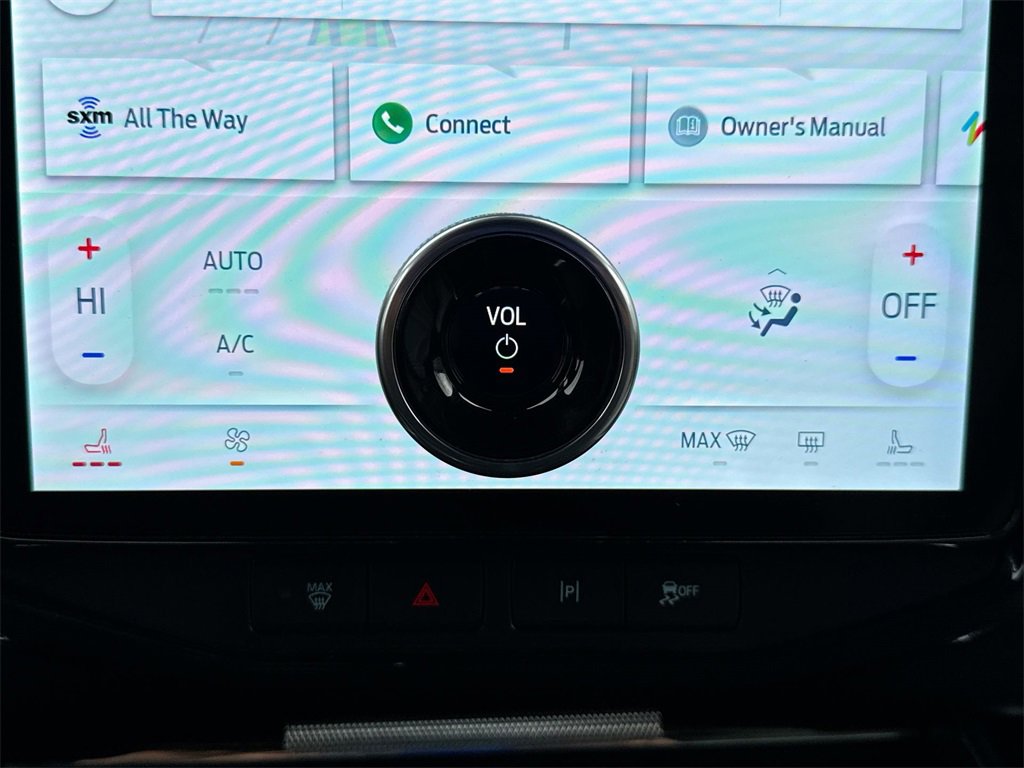 Used 2023 Ford F150 Lightning Platinum image 17