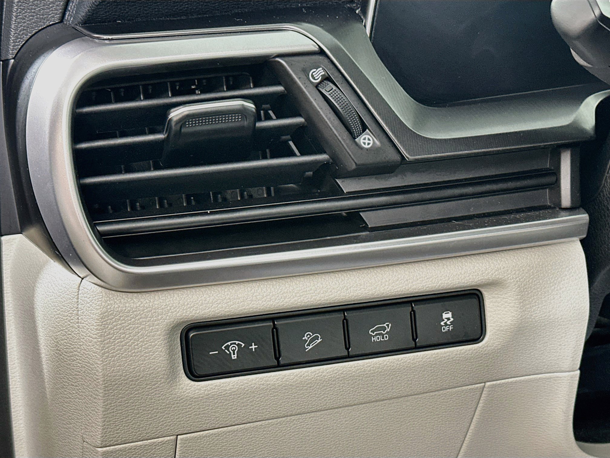 Certified 2025 Kia Telluride S AWD/4WD image 10