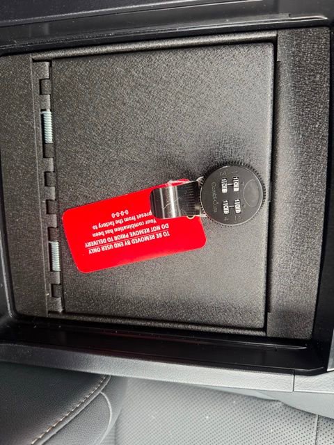 Used 2023 Lexus GX 460 Premium w/ Accessory Package image 42